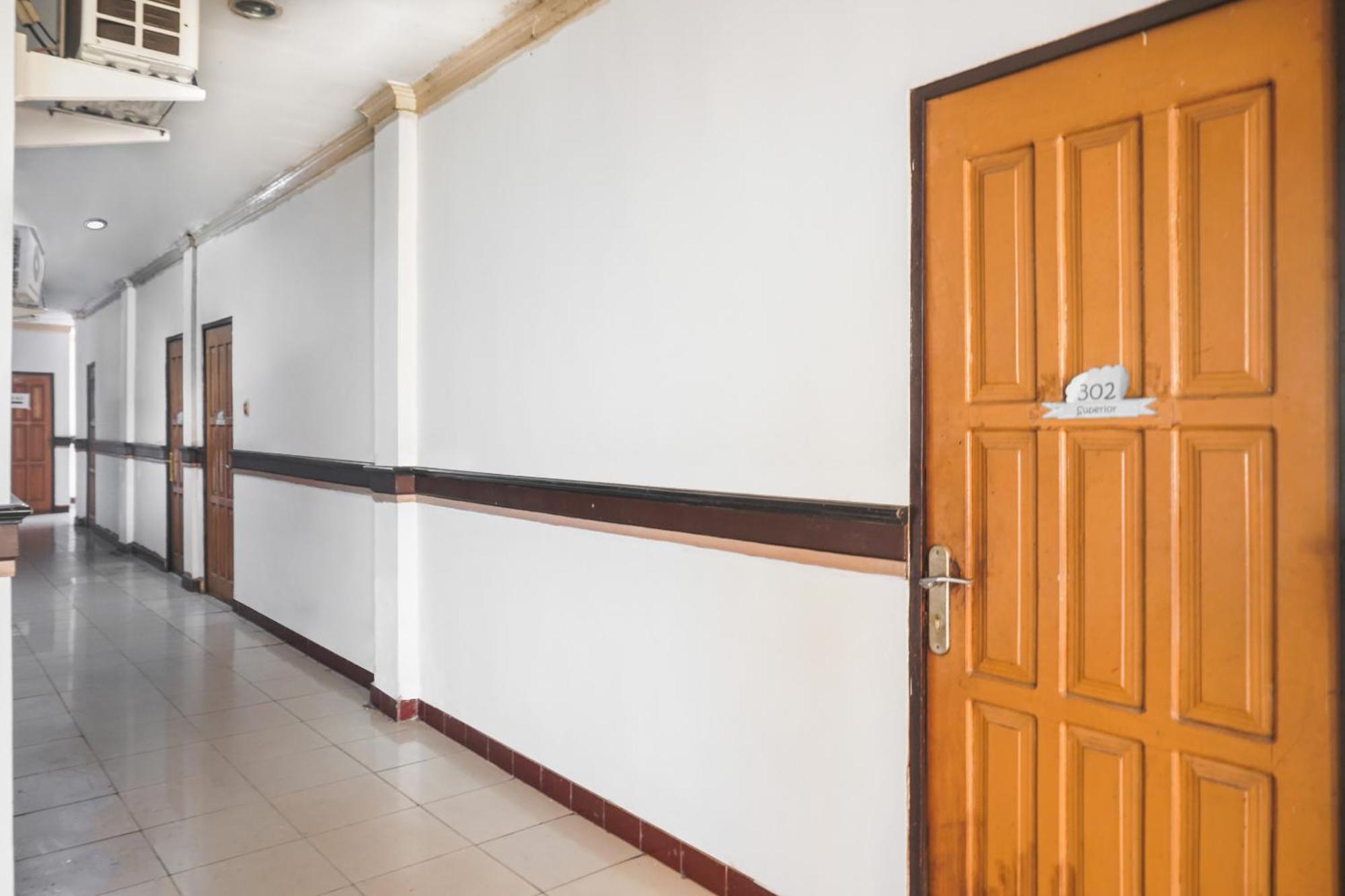 Spot On 92890 Losmen Bahalap Syariah Marabahannearsiring Marabahan Ulek Barito Banjarmasin  Exteriör bild